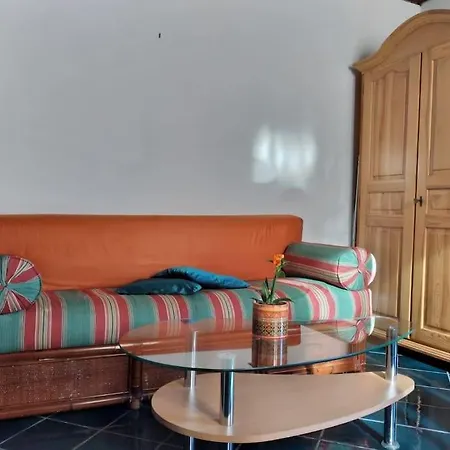 Holiday home Maison Al Nocino